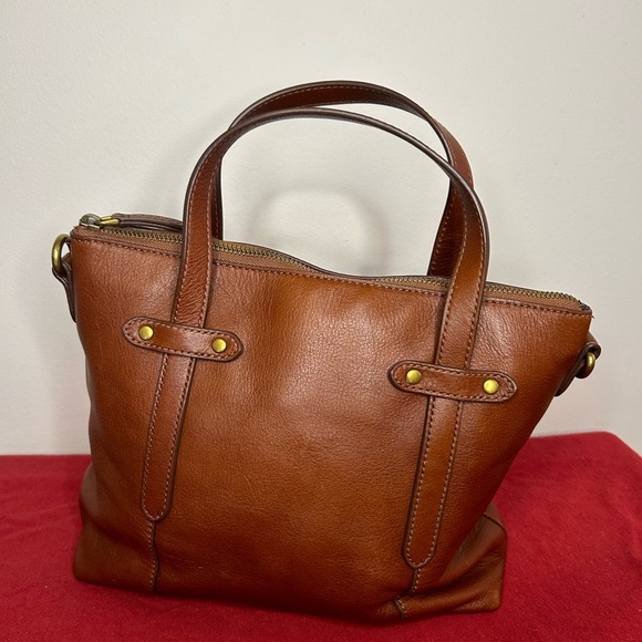 Fossil Bag with Wallet - Picture 10 of 11